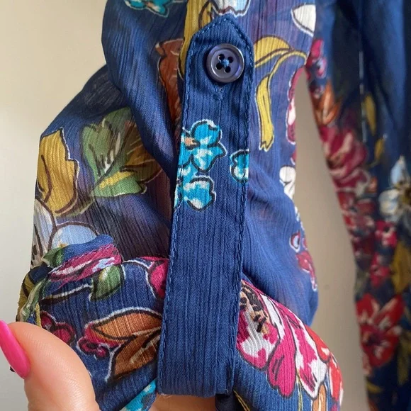 Kut From The Kloth Blouse - Picture 5 of 8